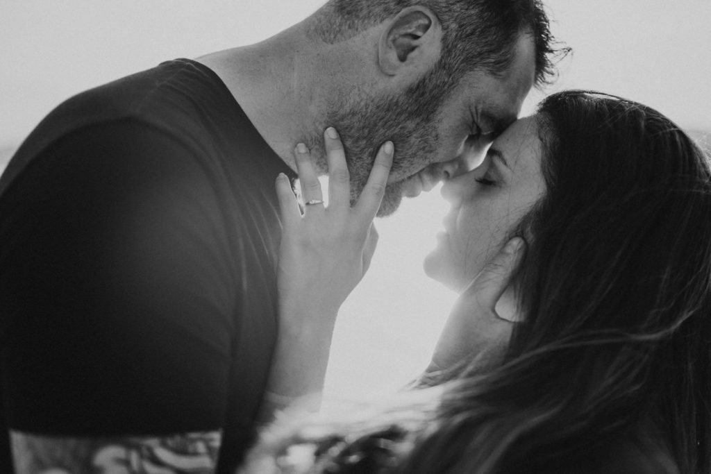 wedding lifestyle photographer - wedding elopement photographer french riviera - lifestyle photo session nice - lucie allard