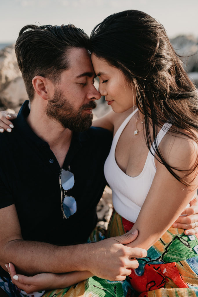 seance photo couple plage nice - photographe couple antibes - seance photo engagement - reportage photo mariage antibes - lucie allard photographe