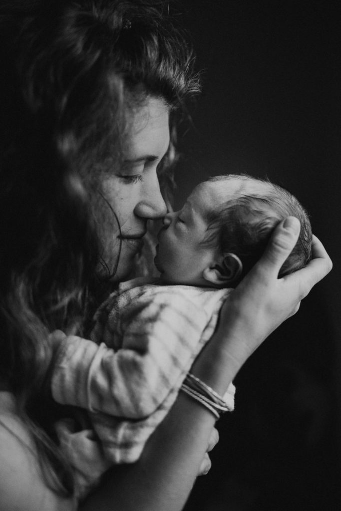 portfolio photographe lifestyle famille nice - seance famille a la plage nice - photographe famille french riviera - lucie allard